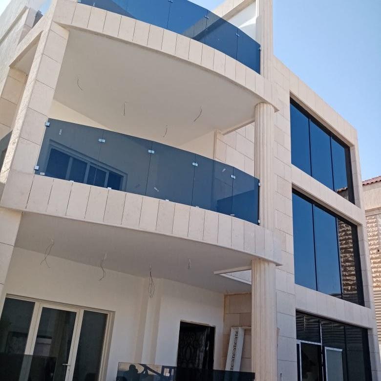 نوافذ المنيوم بتصاميم حديثة